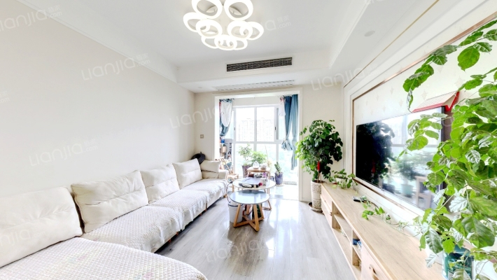 融创凯旋东岸二手房实景图