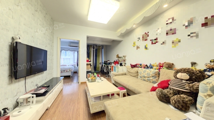 温哥华南苑二手房实景图