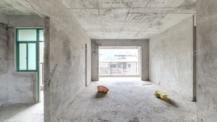 金碧苑二手房实景图