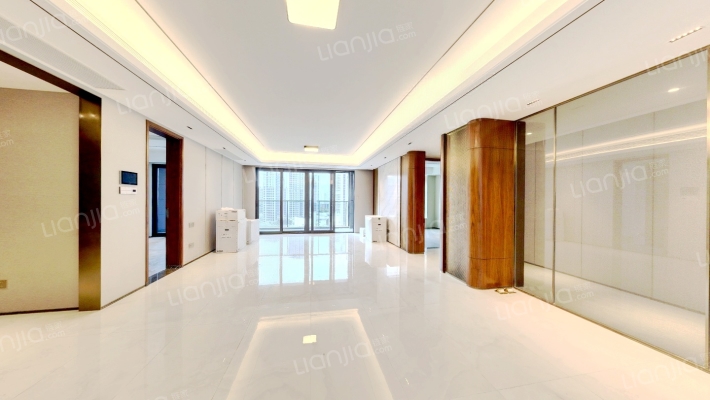 绿城桂冠东方一区二手房实景图