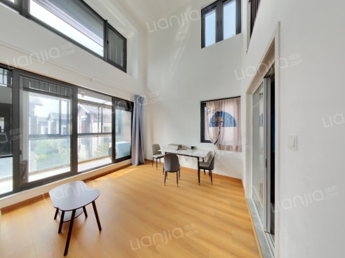 整租·鲁能枕湖雅苑 4室2厅 南