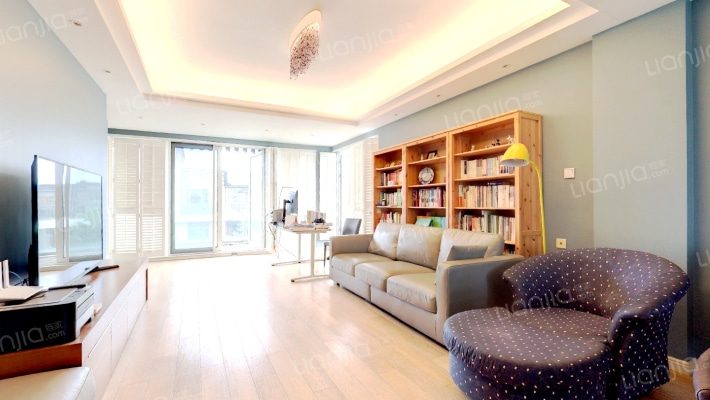 万科中粮逸庭二手房实景图