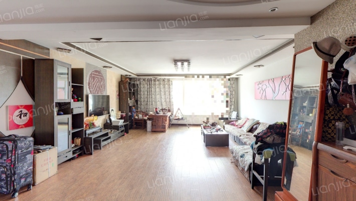 凯撒花园二区二手房实景图