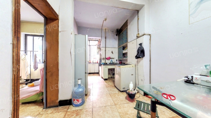 东风路居民点二手房实景图