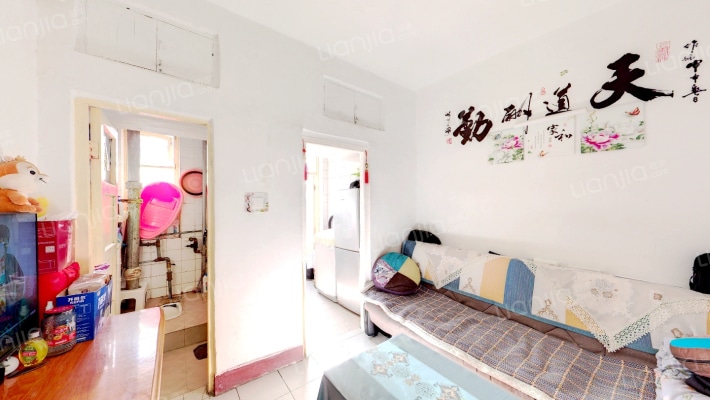 河北路桥集团宿舍二手房实景图