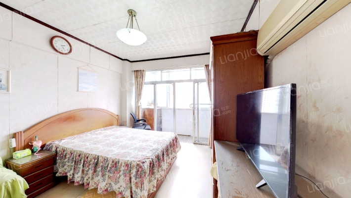 华东化工大厦二手房实景图