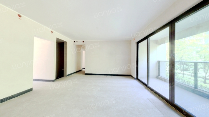 龙湖两江郦湾一期蓝屿二手房实景图