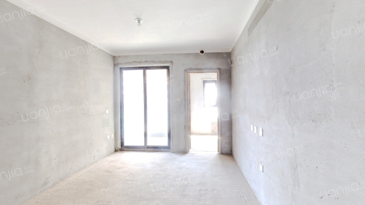 正弘愉心苑二手房实景图