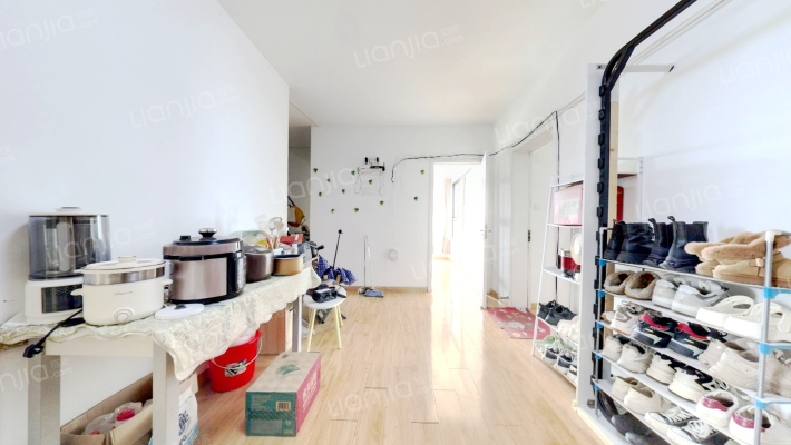 殷馨花苑二手房实景图