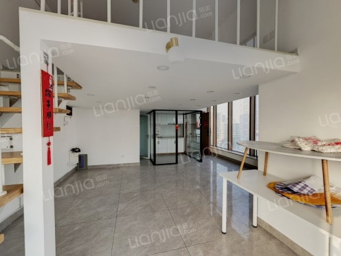 整租·苏州世茂广场（姑苏） 1室1厅 南