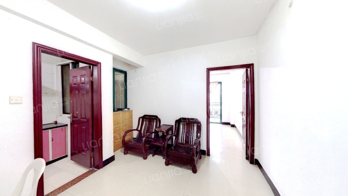 滨海嘉年华I区二手房实景图