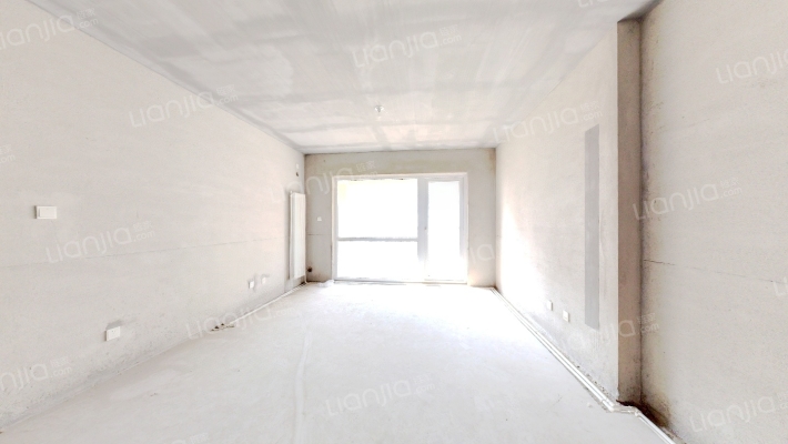 三寰融创城南园二手房实景图