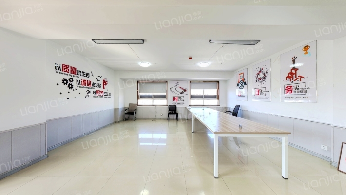 天骅大厦二手房实景图