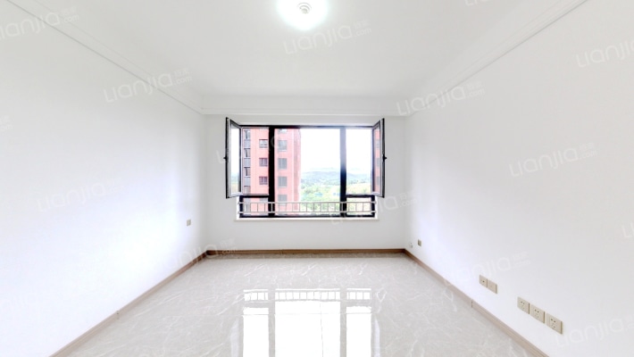 中海牧雲山三区(西院)二手房实景图