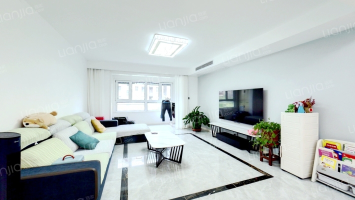 金地艺城瑞府二手房实景图