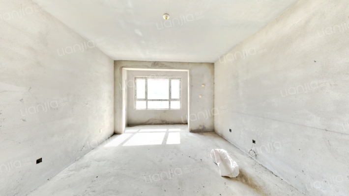 晟鑫康诗丹郡二手房实景图