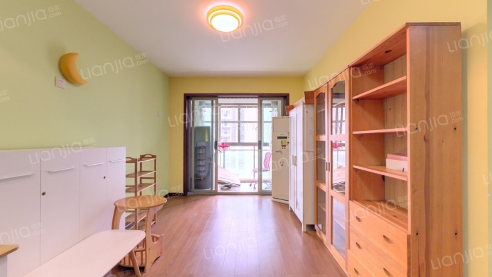 东方天郡西区二手房实景图