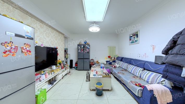 龙御花园二手房实景图