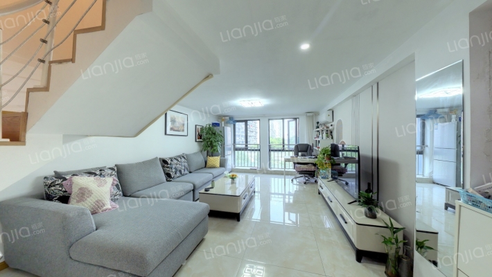 亿龙商务楼二手房实景图