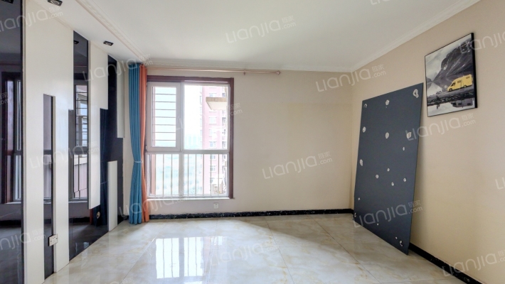 良诚家园二手房实景图