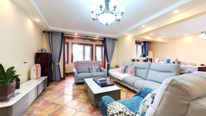 旭辉紫郡二手房实景图