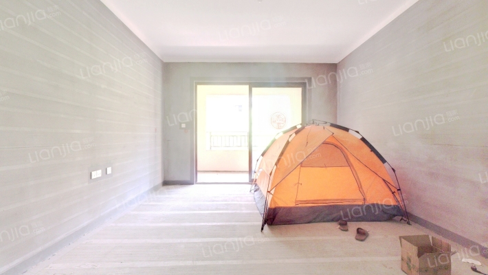 青风公园B区二手房实景图