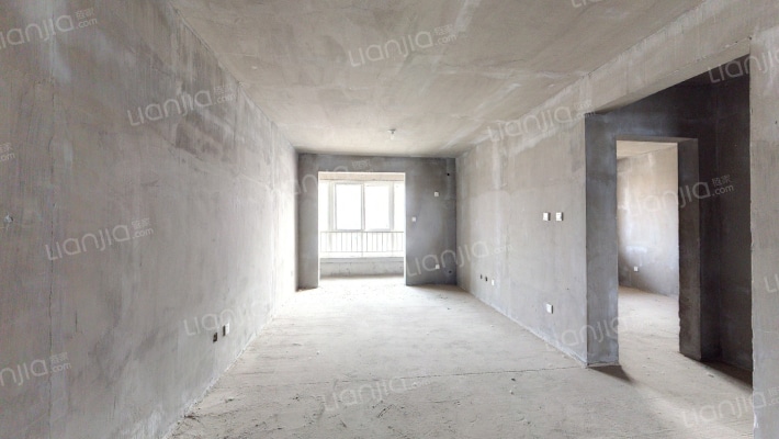 龙发龙泊湾二手房实景图