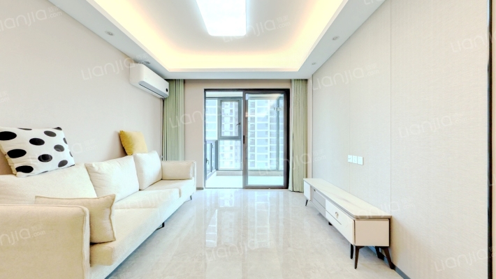 凤凰城凤鸣苑二手房实景图