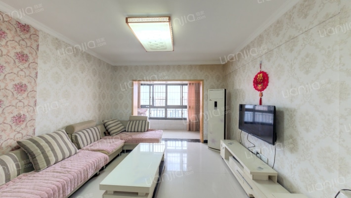 兰亭玥岛二手房实景图