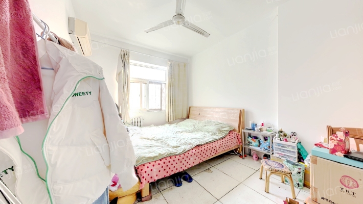 化纤小区二手房实景图