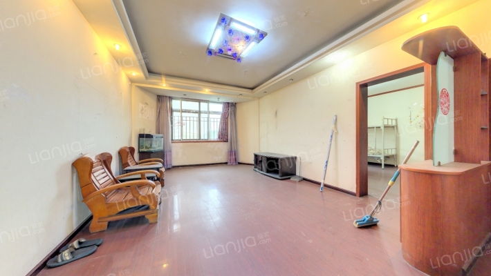 恩威楼家属院二手房实景图