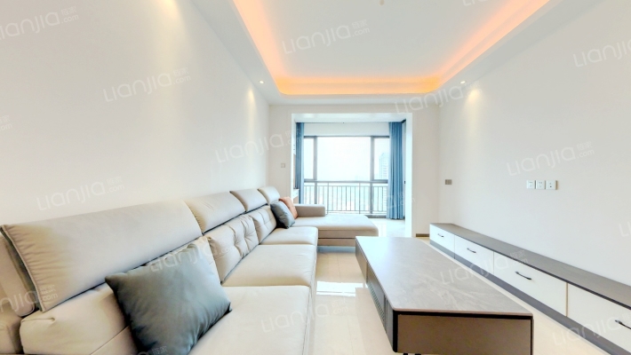 嘉合凤凰岛二手房实景图