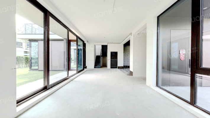 万科掌心湖原舍二手房实景图