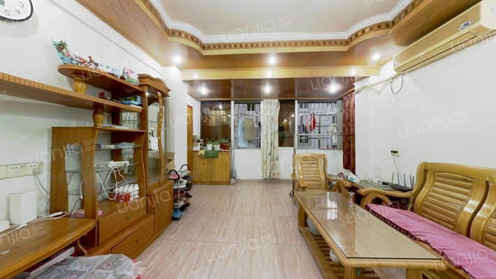 康泰苑二手房实景图