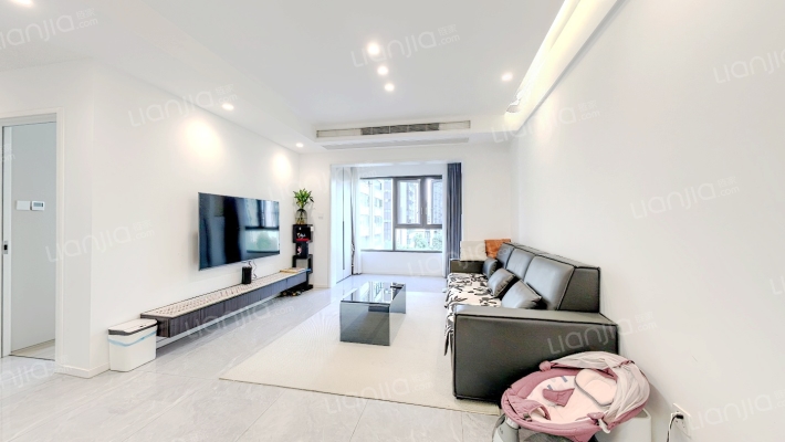 凯德世纪名邸东庭二手房实景图