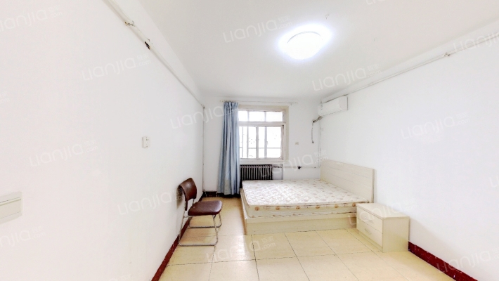 保康里二手房实景图