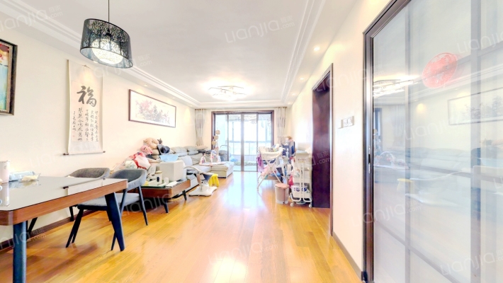 临江豪园二手房实景图