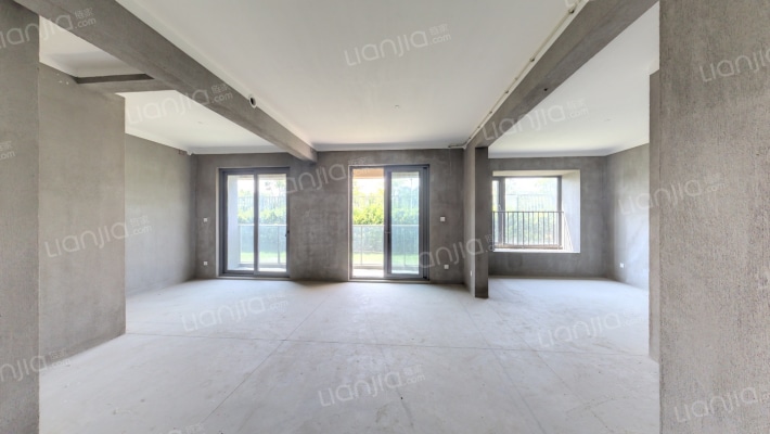 绿城春来云潮二手房实景图