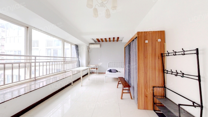 棕南苑二手房实景图