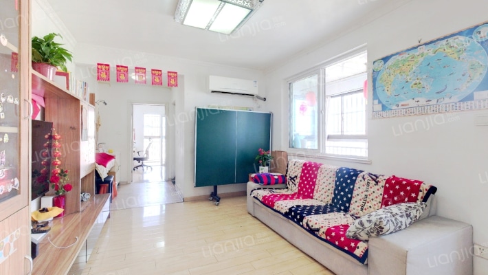 江畔明珠广场二手房实景图