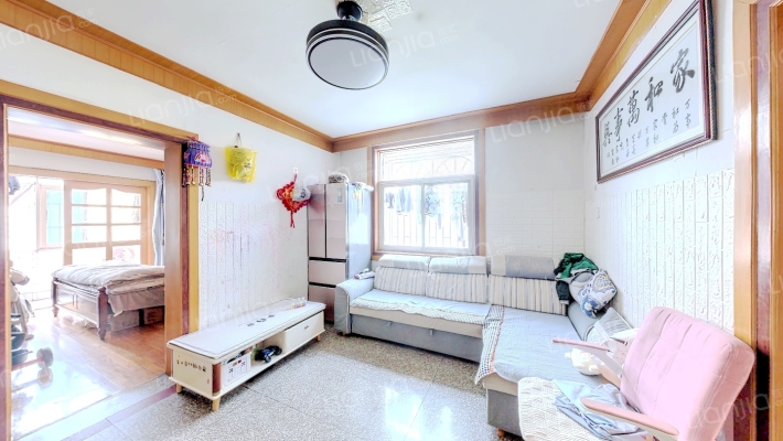 青年小区二手房实景图