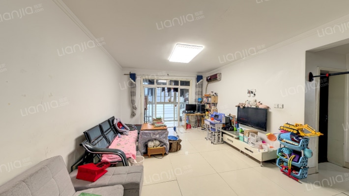 圣力华苑二手房实景图