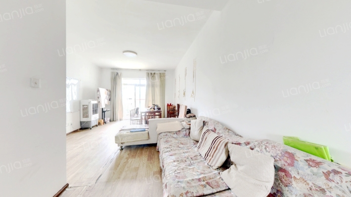 迎春佳苑二手房实景图