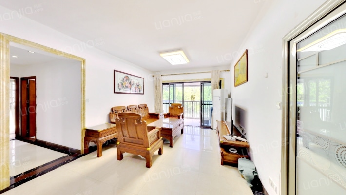 上城湾畔B区二手房实景图