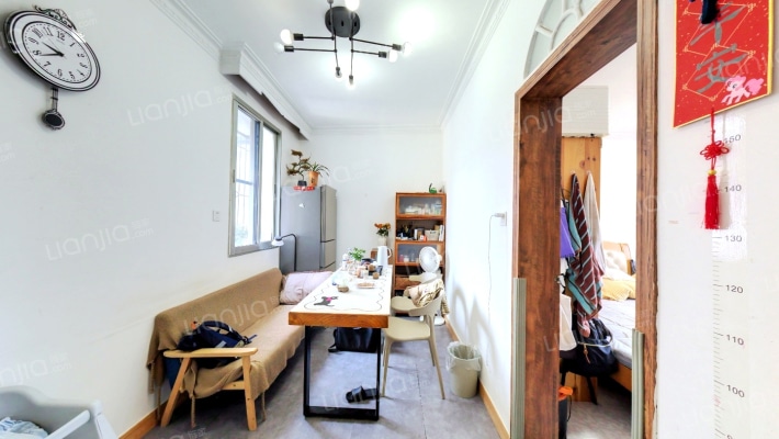 三塑宿舍二手房实景图