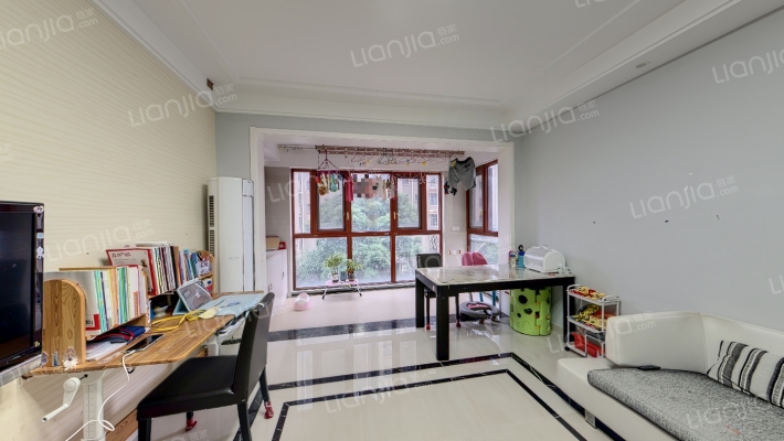 鸿鹏福邸二手房实景图