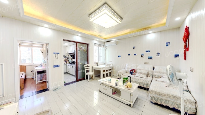 梦达教师楼二手房实景图