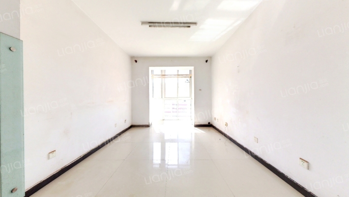 越秀园中区二手房实景图