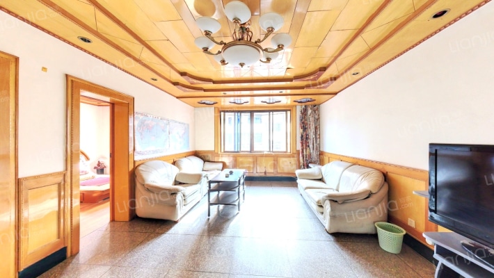 霞晖路8号二手房实景图