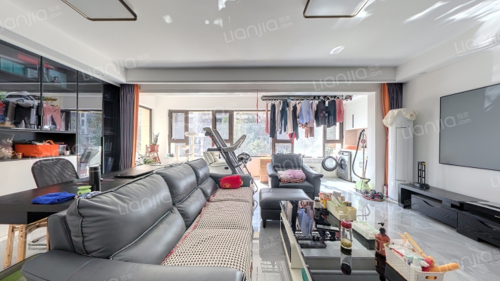 望江台二手房实景图